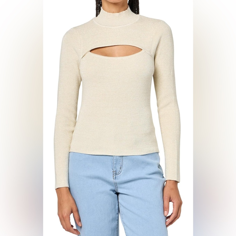 BCBGeneration Women's Long Sleeve Turtle Neck Pullover Sweater Top
